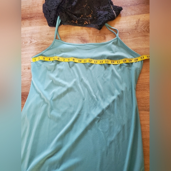 NWT Emma & Michele Lace Overlay Dress Size 16 - Picture 8 of 10